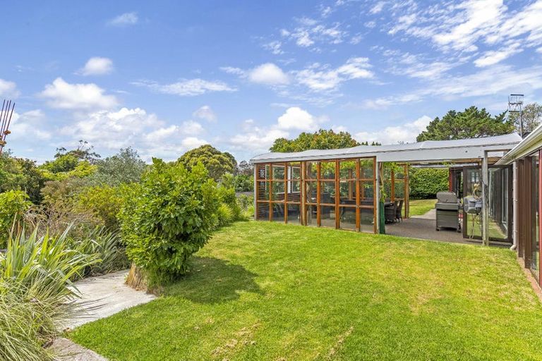 Photo of property in 37 Wood Leigh, Paraparaumu Beach, Paraparaumu, 5032