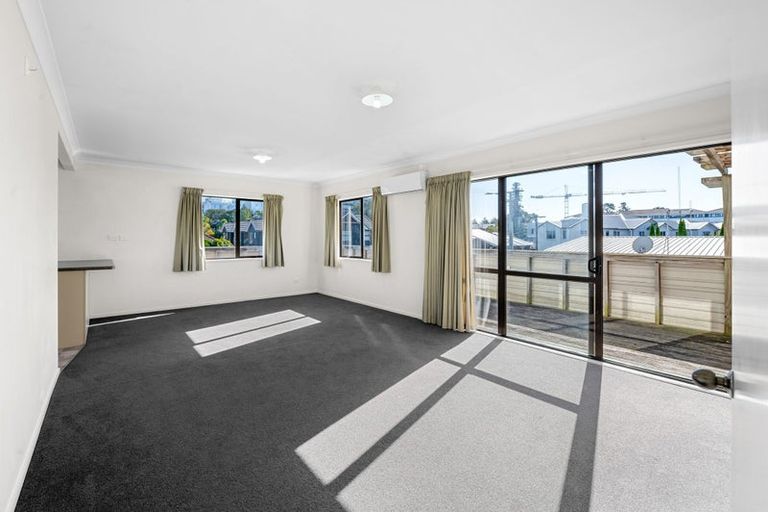 Photo of property in 12a Dowding Street, Melville, Hamilton, 3206