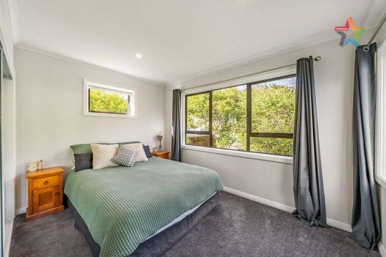 Photo of property in 21 Bledisloe Crescent, Wainuiomata, Lower Hutt, 5014