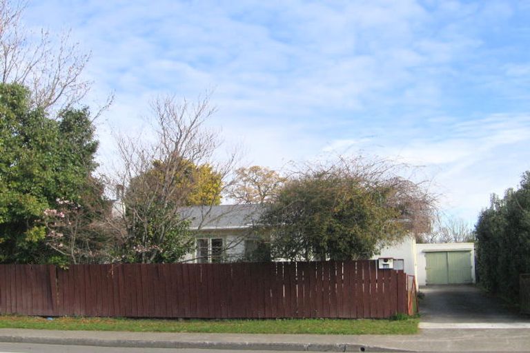 Photo of property in 717 Grove Road, Mayfair, Hastings, 4122