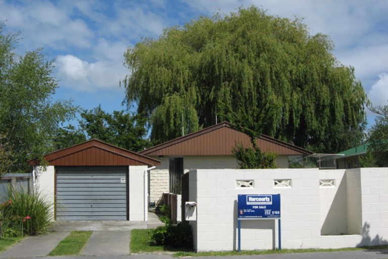 Photo of property in 26 Strachan Place, Rangiora, 7400