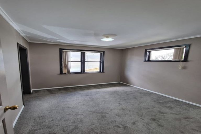 Photo of property in 18 Greenmeadows Avenue, Manurewa East, Auckland, 2102