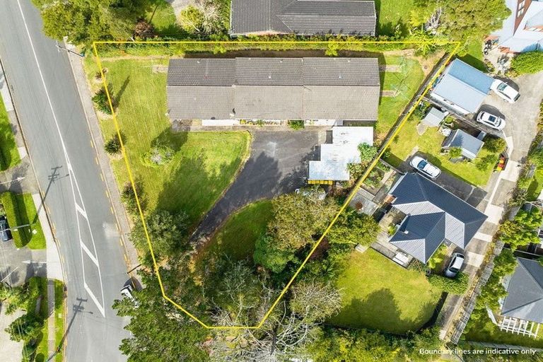 Photo of property in 2 Konini Road, Titirangi, Auckland, 0604