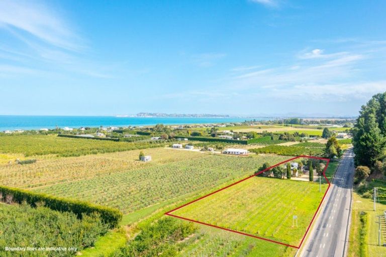 Photo of property in 724 Main North Road, Bay View, Napier, 4182