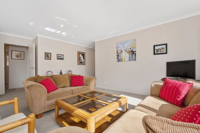 Photo of property in 15 Seashell Drive, Papamoa Beach, Papamoa, 3118