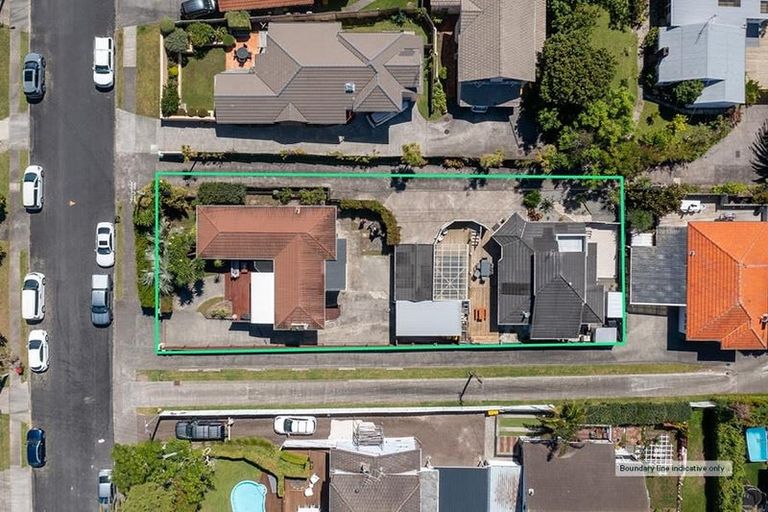 Photo of property in 2/22 Onepoto Road, Hauraki, Auckland, 0622