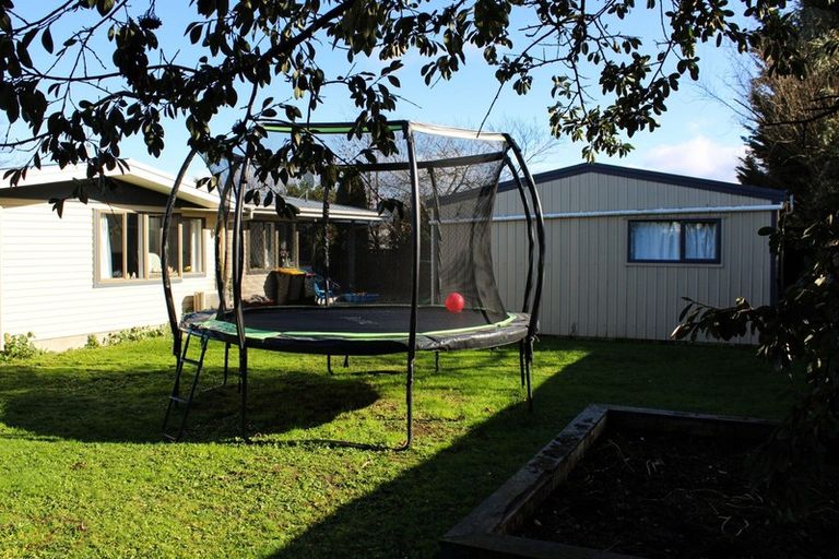 Photo of property in 10 Tasman Crescent, Carterton, 5713
