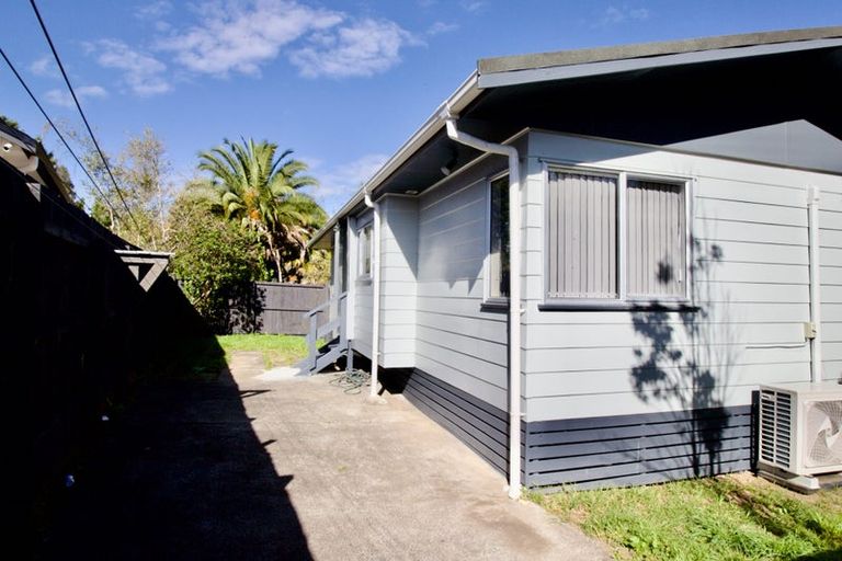Photo of property in 1/64 Borich Road, Sunnyvale, Auckland, 0612