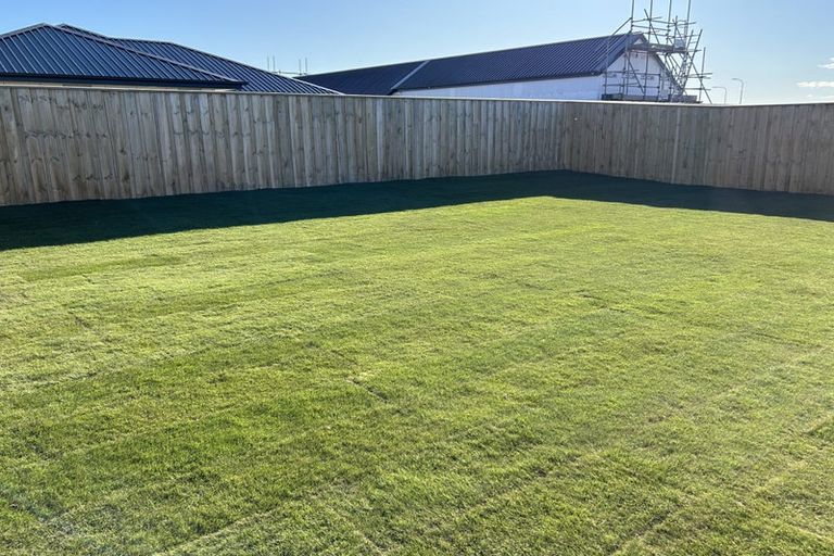 Photo of property in 37 Sanders Way, Rolleston, 7614