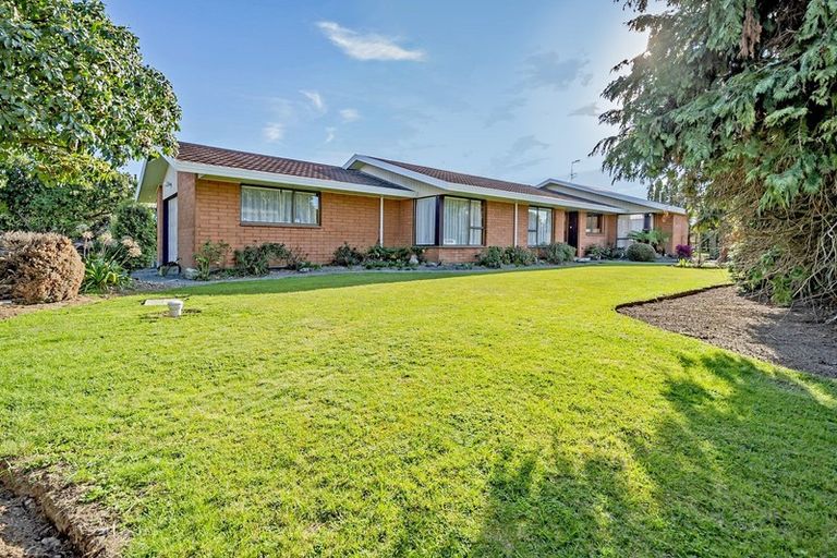 Photo of property in 1 Craigieburn Street, Darfield, 7510