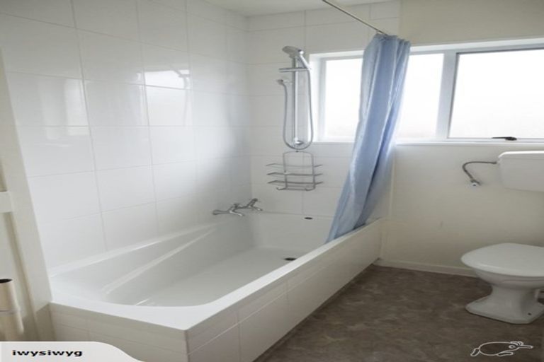 Photo of property in 2/42 Longfellow Street, Sydenham, Christchurch, 8023