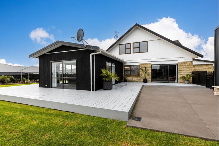 Photo of property in 488a Carrington Road, Hurworth, New Plymouth, 4371