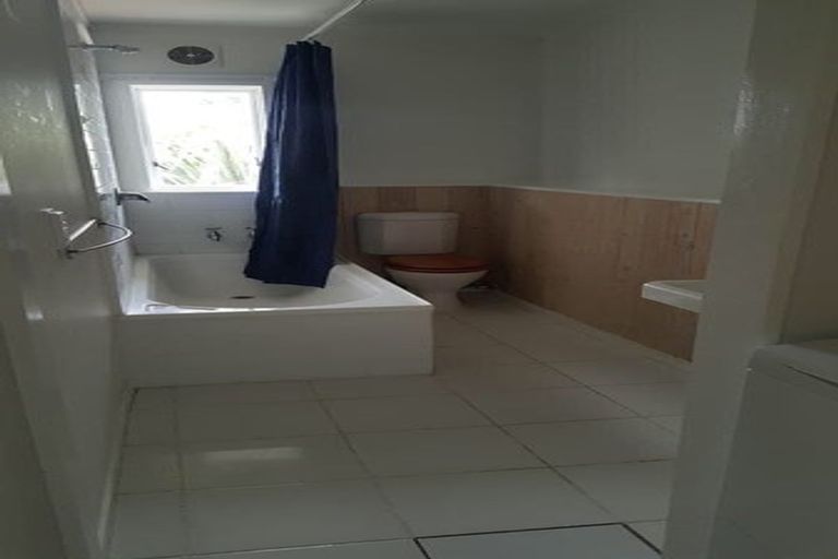 Photo of property in 32 Rodrigo Road, Kilbirnie, Wellington, 6022