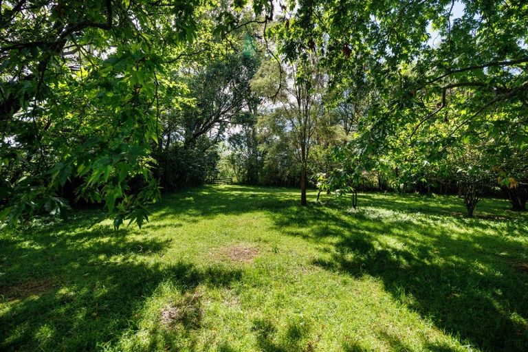 Photo of property in 124 Awahou Road South, Ashhurst, 4884