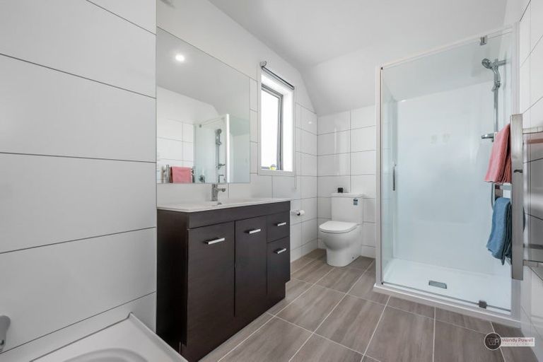 Photo of property in 1/87 Victoria Street, Alicetown, Lower Hutt, 5010