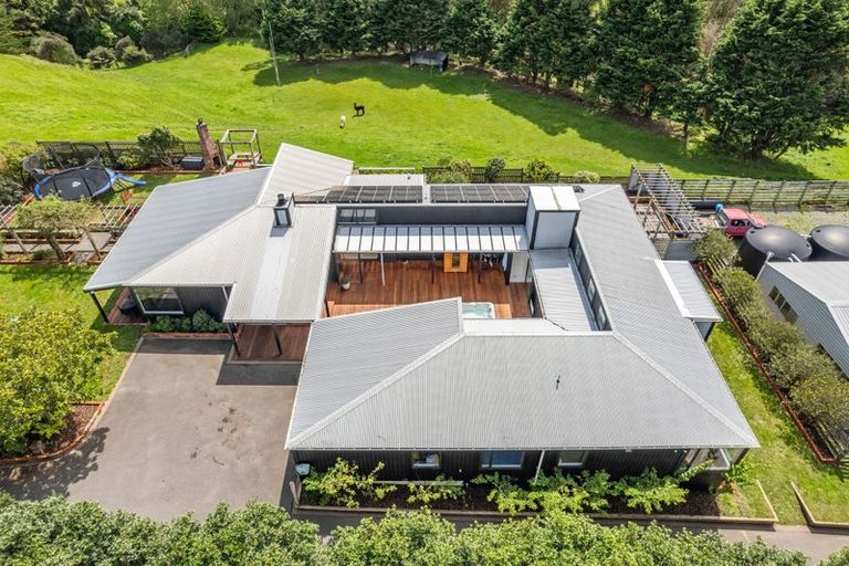 Photo of property in 20 Coroglen Rise, Pukerua Bay, 5026