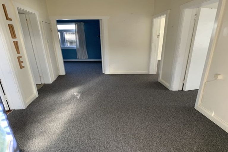 Photo of property in 180 College Street, Awapuni, Palmerston North, 4412