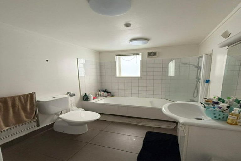 Photo of property in 221d The Terrace, Wellington Central, Wellington, 6011