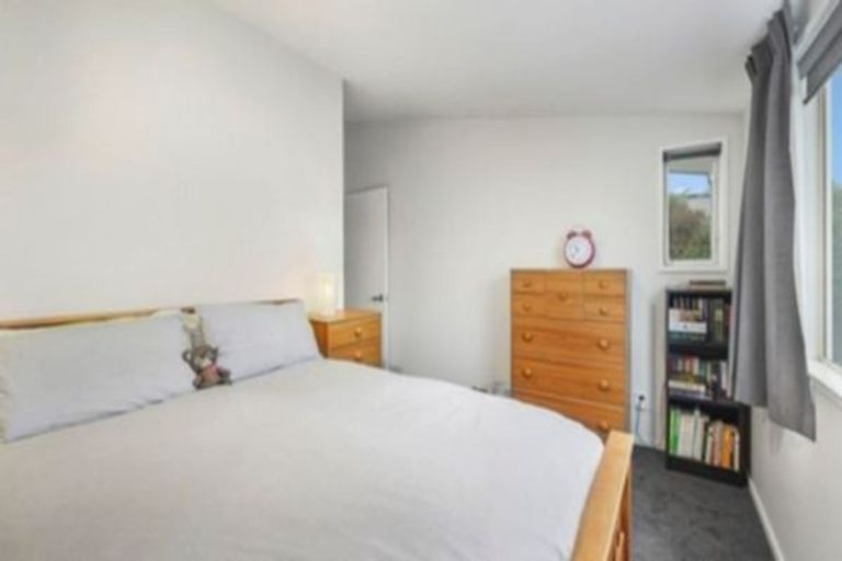 Photo of property in 76 Barbour Street, Waltham, Christchurch, 8011