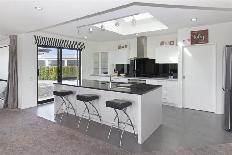 Photo of property in 26 Leyland Crescent, Swannanoa, Kaiapoi, 7692