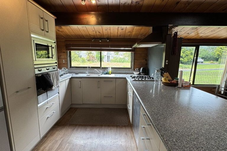 Photo of property in 128b Lake Crescent, Hamilton Lake, Hamilton, 3204