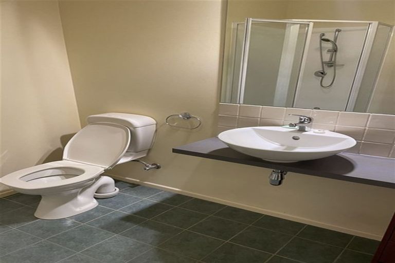 Photo of property in 7/21 Armoy Drive, East Tamaki, Auckland, 2016