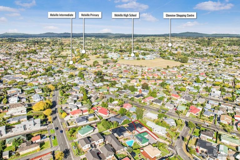 Photo of property in 1/11 Matthews Crescent, Melville, Hamilton, 3206