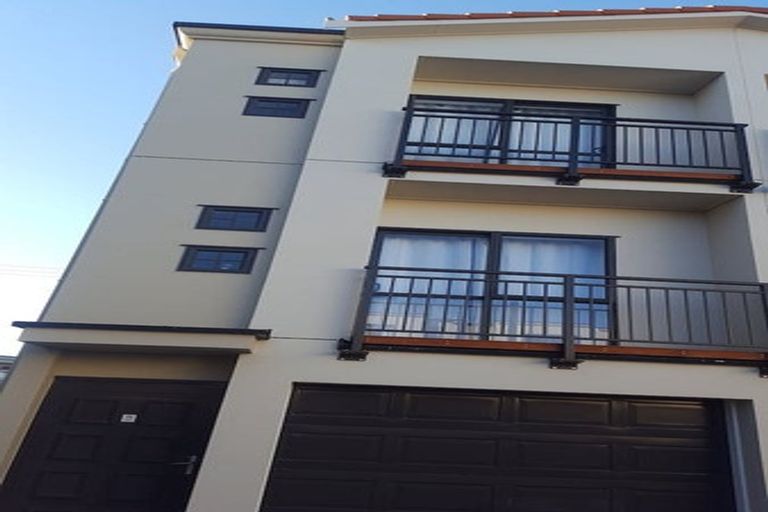 Photo of property in 4/346 Oceanbeach Road, Mount Maunganui, 3116