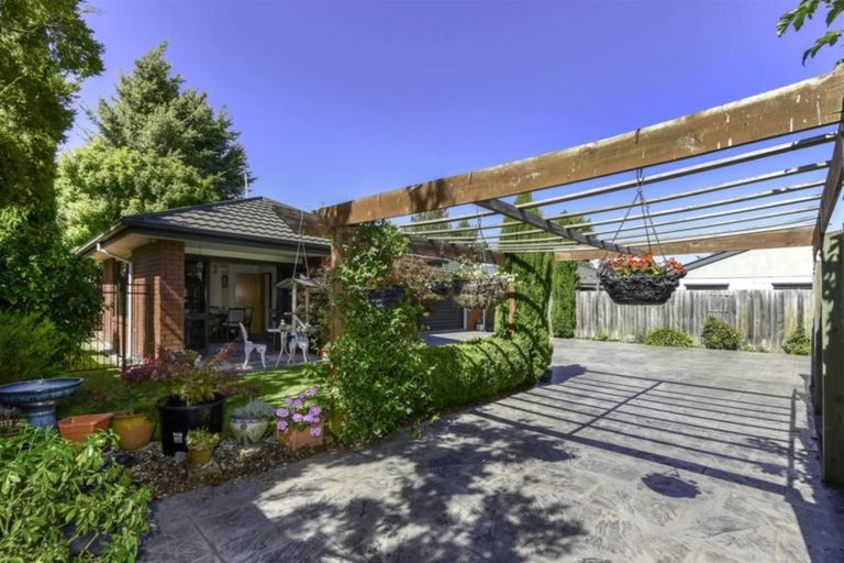 Photo of property in 1/25 Maryhill Avenue, Hoon Hay, Christchurch, 8025
