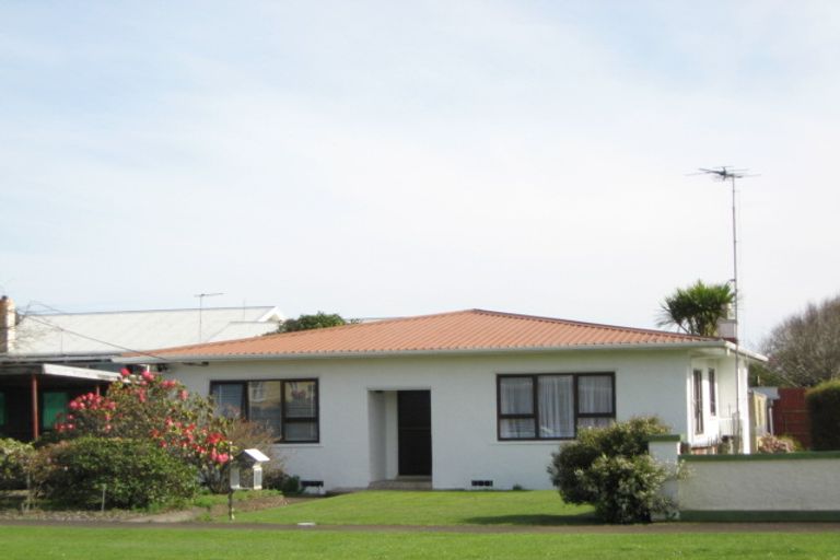 Photo of property in 4 High Street West, Waitara, 4320