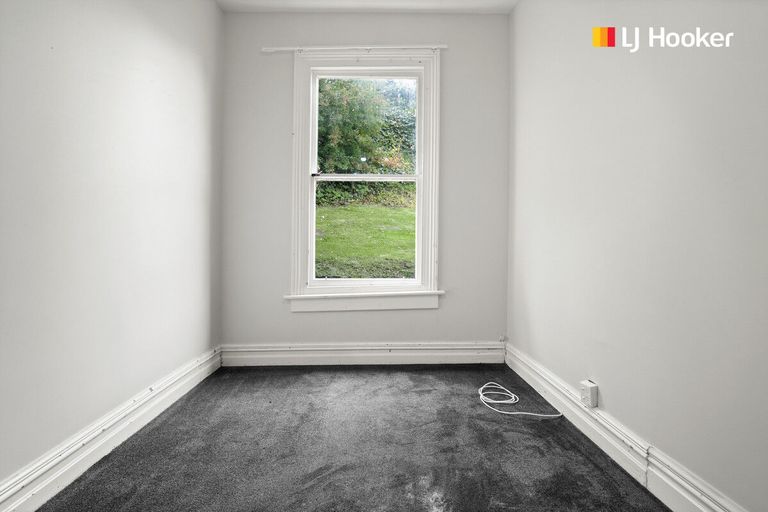 Photo of property in 76 South Road, The Glen, Dunedin, 9011