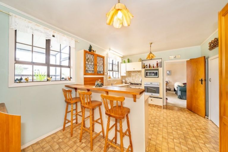 Photo of property in 177 Waiwhetu Road, Waterloo, Lower Hutt, 5011