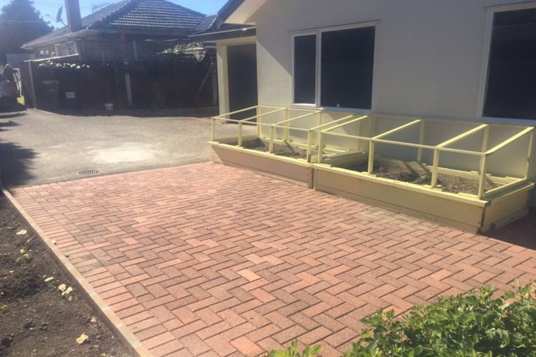 Photo of property in 662a Te Atatu Road, Te Atatu Peninsula, Auckland, 0610