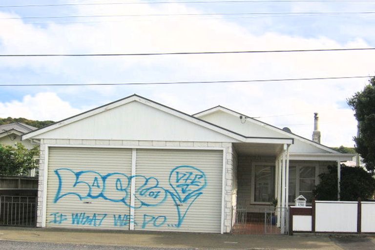 Photo of property in 131 Hobart Street, Miramar, Wellington, 6022