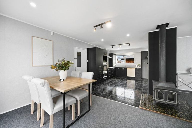 Photo of property in 113 Avalon Drive, Nawton, Hamilton, 3200