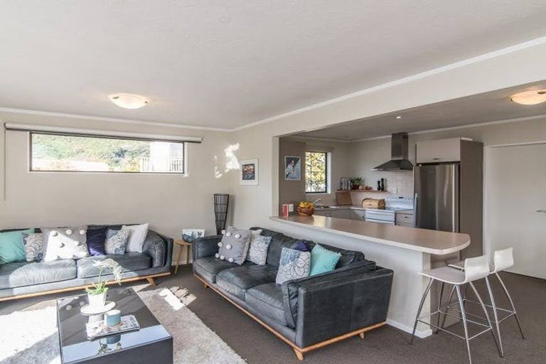 Photo of property in 64 Hathaway Avenue, Karori, Wellington, 6012