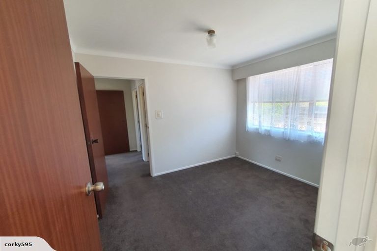 Photo of property in 1/11 Anarahi Place, Mangere Bridge, Auckland, 2022