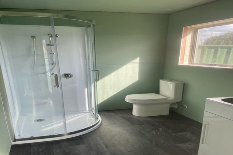 Photo of property in 135a Avalon Drive, Nawton, Hamilton, 3200