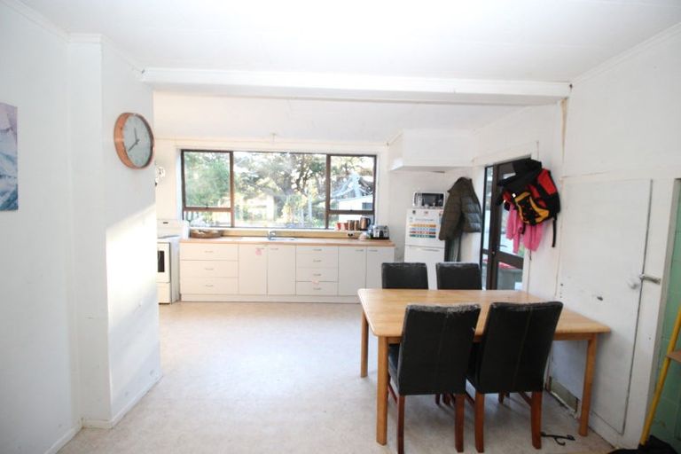 Photo of property in 9 Adele Street, Woodville, 4920