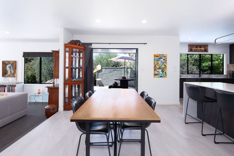 Photo of property in 28 Skudders Beach Road, Kerikeri, 0294