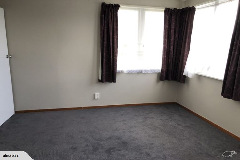 Photo of property in 65a Hinemoa Street, Levin, 5510