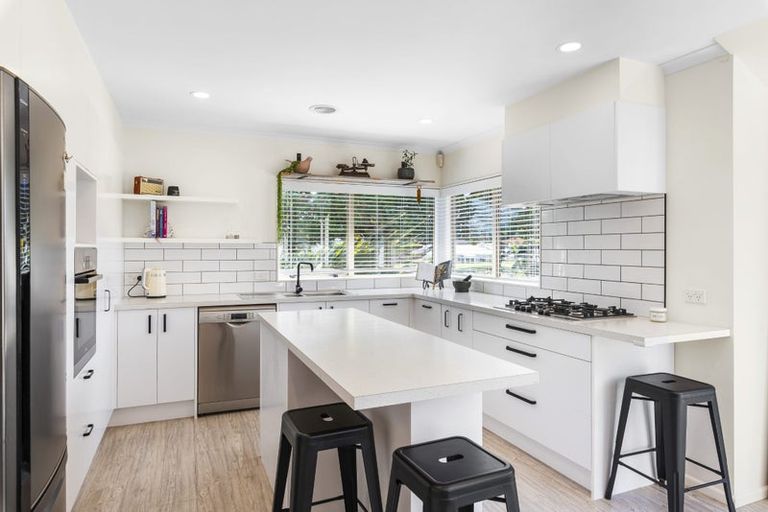 Photo of property in 22 Murray Court, Paraparaumu Beach, Paraparaumu, 5032