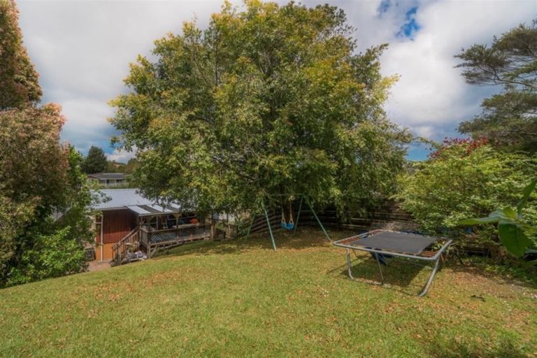 Photo of property in 18 Osman Street, Glen Eden, Auckland, 0602