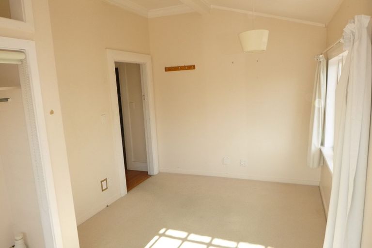 Photo of property in 4a Rewiti Avenue, Takapuna, Auckland, 0622