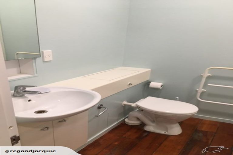 Photo of property in Hannahs Warehouse Apartments, 14/13 Leeds Street, Te Aro, Wellington, 6011