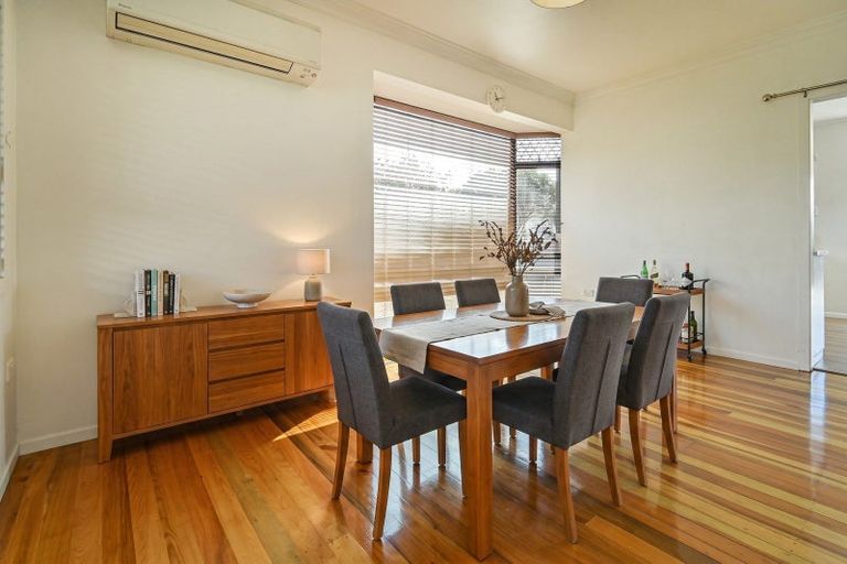 Photo of property in 807 Oxford Street, Saint Leonards, Hastings, 4120