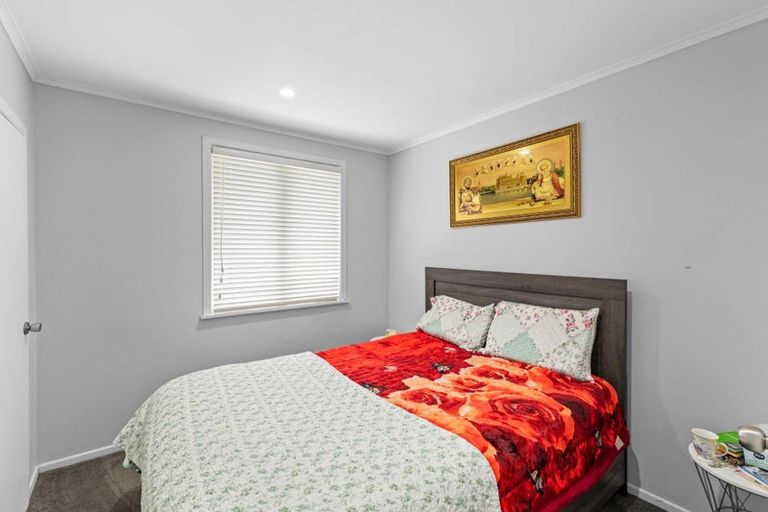 Photo of property in 9 Hillcrest Grove, Hillpark, Auckland, 2102