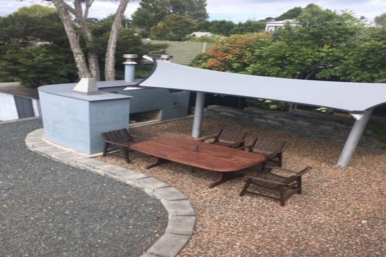 Photo of property in 121 Rangatira Road, Beach Haven, Auckland, 0626