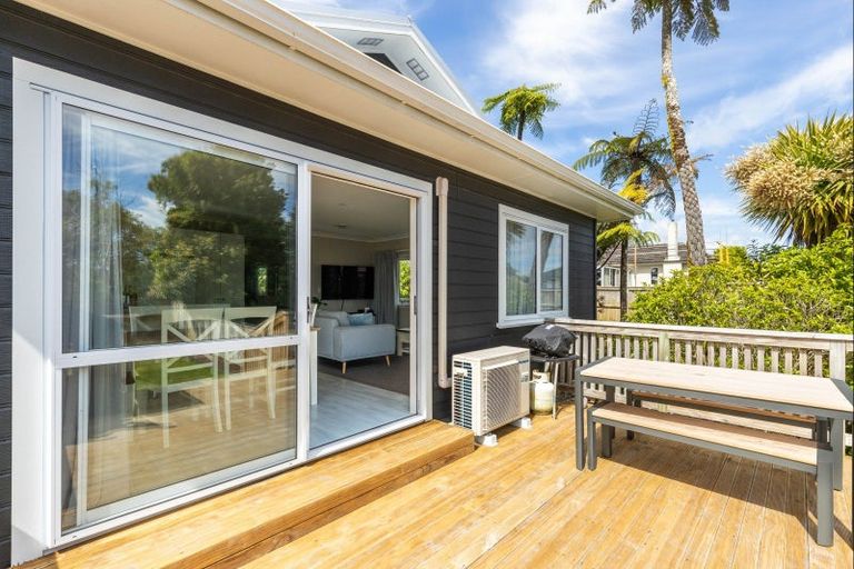 Photo of property in 26 Brookes Street, Inglewood, 4330