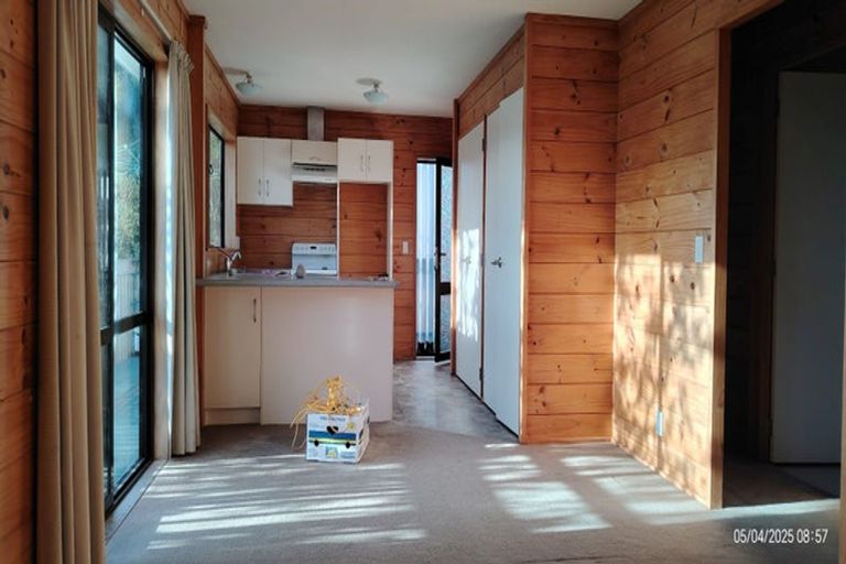 Photo of property in 15 Chorley Grove, Churton Park, Wellington, 6037